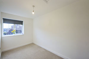 Photo 25- click for photo gallery